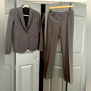 Theory Women’s Suit Set With Pants Size 4
